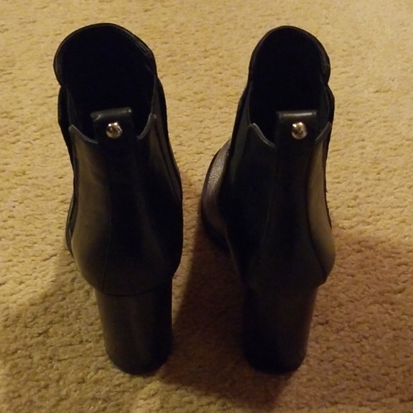 SAM EDELMAN SILVER METALLIC ANKLE BOOTS - Picture 3 of 3